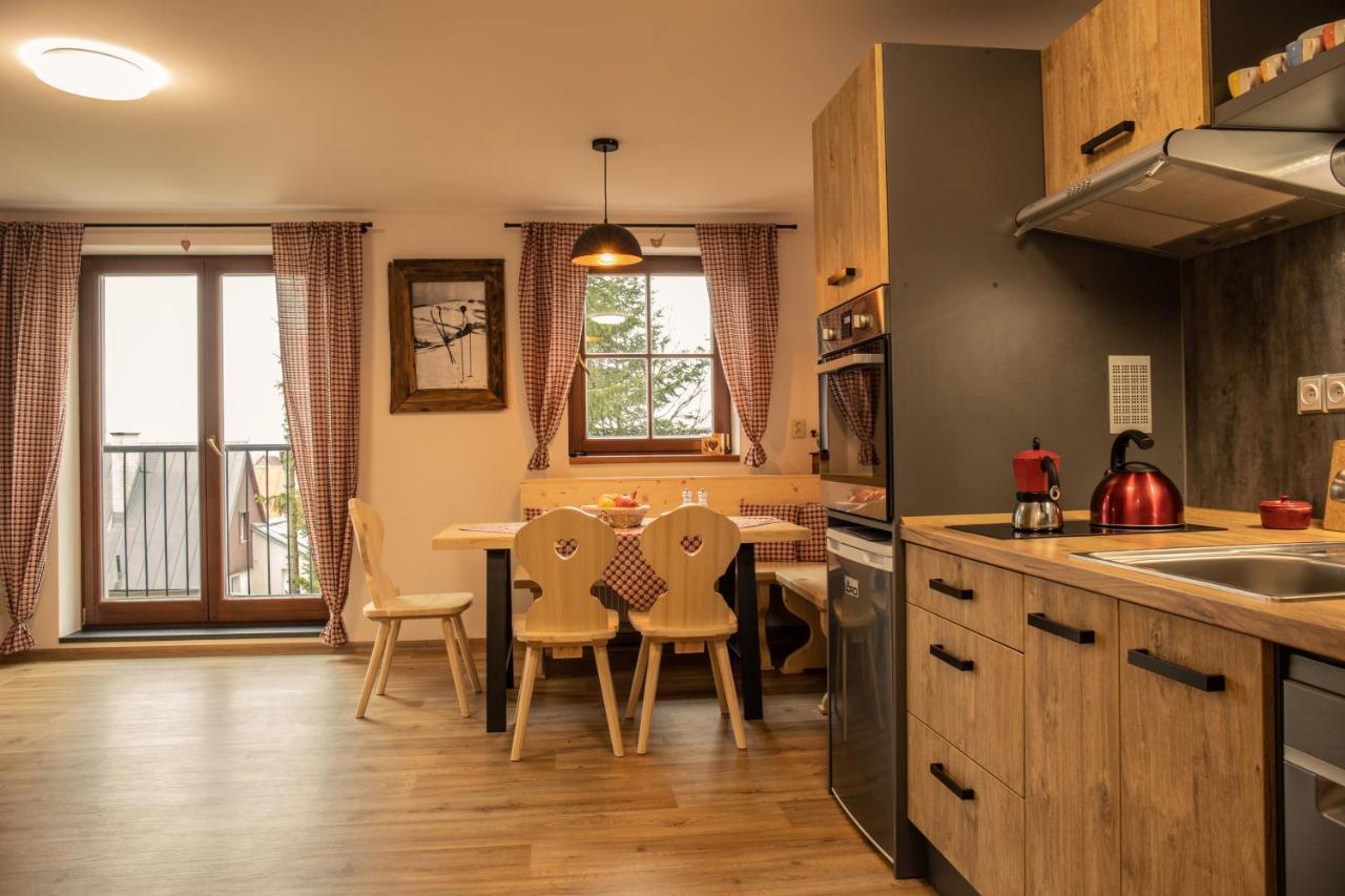Apartmany Kulna Bozi Dar Bagian luar foto