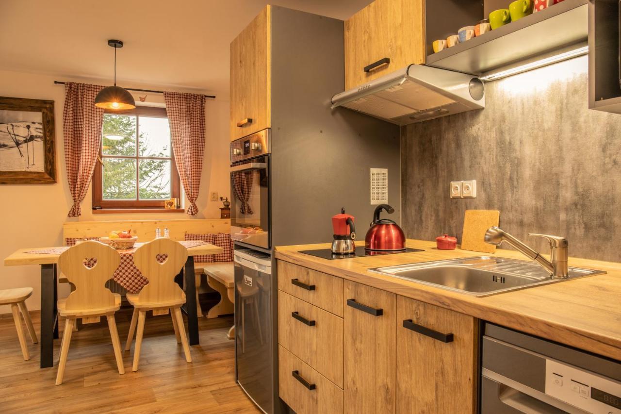 Apartmany Kulna Bozi Dar Bagian luar foto