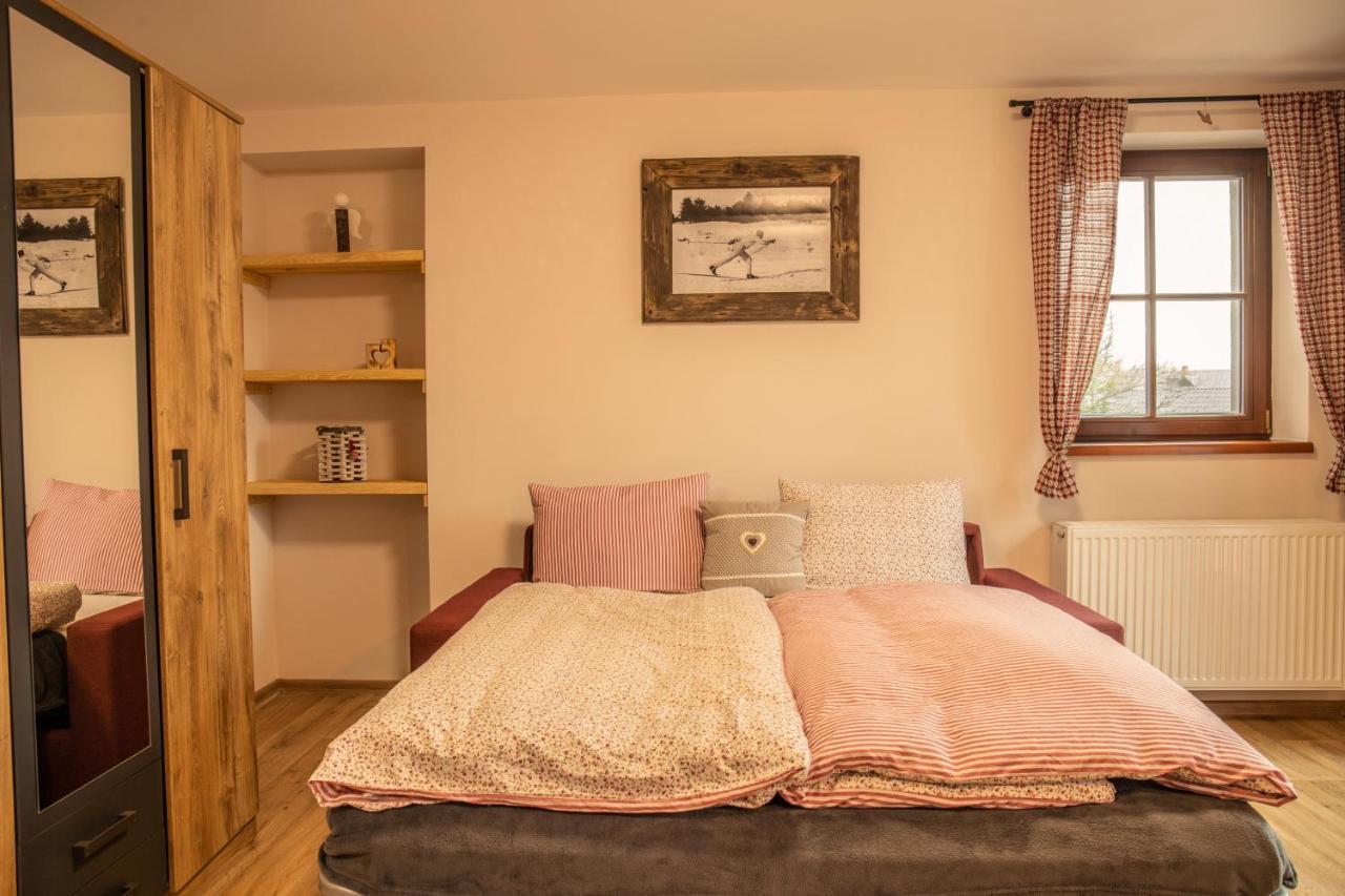 Apartmany Kulna Bozi Dar Bagian luar foto