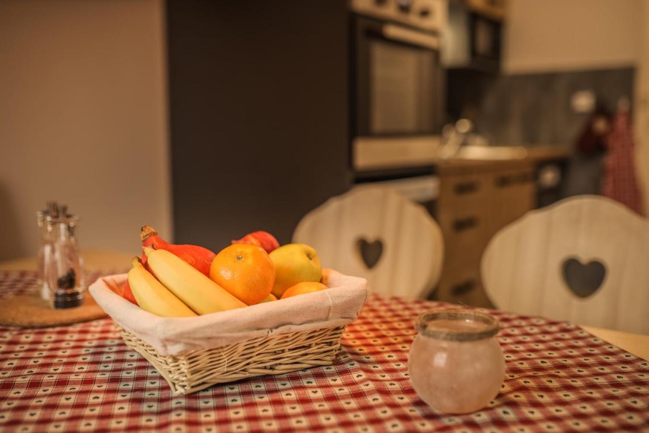 Apartmany Kulna Bozi Dar Bagian luar foto
